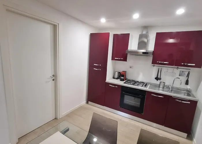 Appartement Il Rifugio Moderno Next To Metro Anagnina, Free Parking And Wifi *