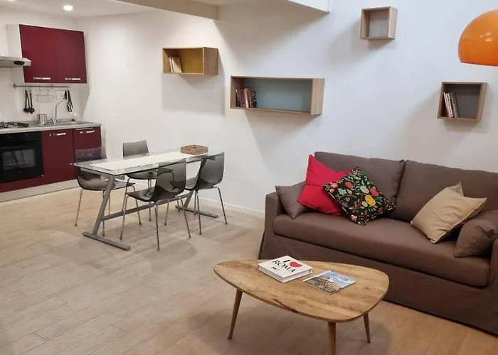 Appartement Il Rifugio Moderno Next To Metro Anagnina, Free Parking And Wifi Rome