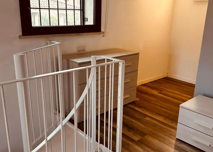 Il Rifugio Moderno Next To Metro Anagnina, Free Parking And Wifi Rome